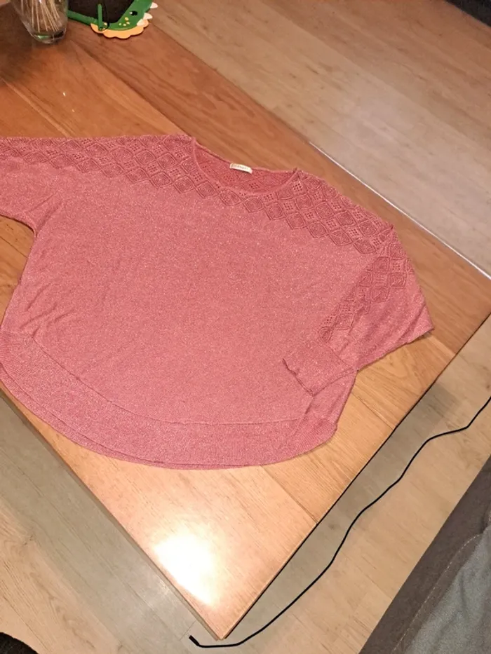 Pull Damart rose 42/44