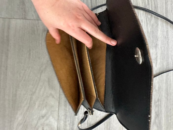 Pochette en cuir de vachette embossée noire Vintage - photo numéro 5