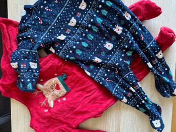 Lot 2 pyjamas de Noël  