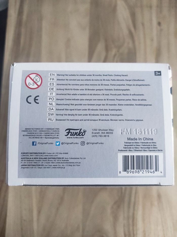 Figurine Funko pop Diana 03 chase edition ( Lady Di , Princess of Wales ) - photo numéro 6