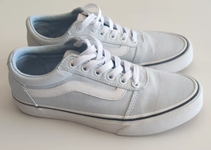 Vans Bleu ciel Taille 36