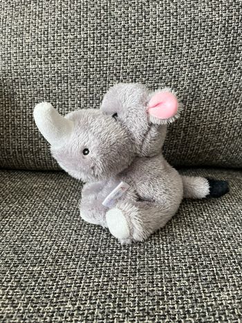 Peluche rhinocéros