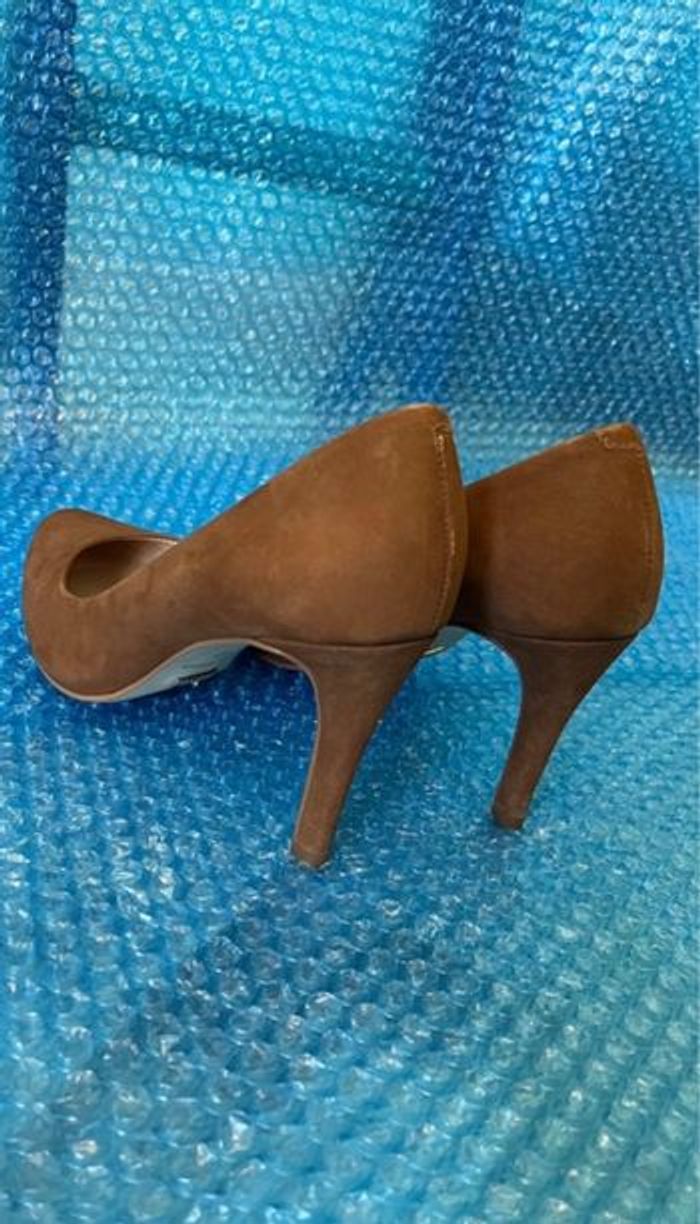 Escarpins couleur camel Minelli pointure 37 - photo numéro 4