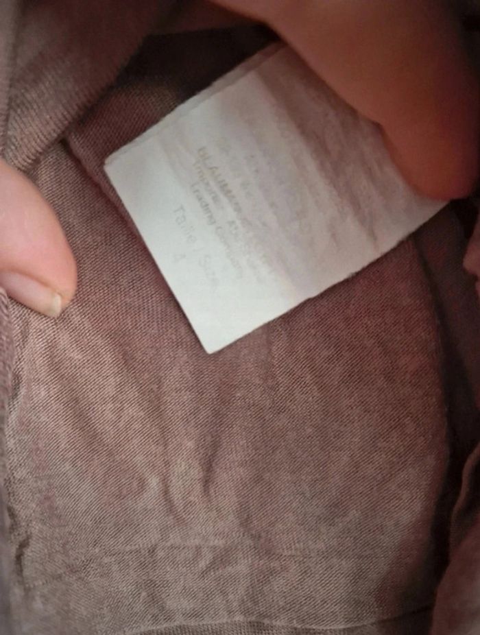 🚺 T-shirt - photo numéro 3