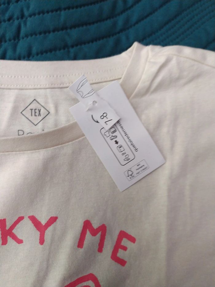 T-shirt crème tex 7-8 ans neuf - photo numéro 4