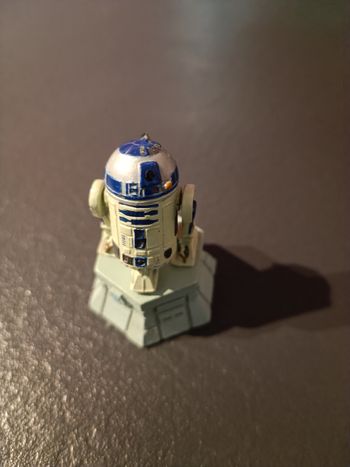 Piece échec en plomb Star Wars R2 D2