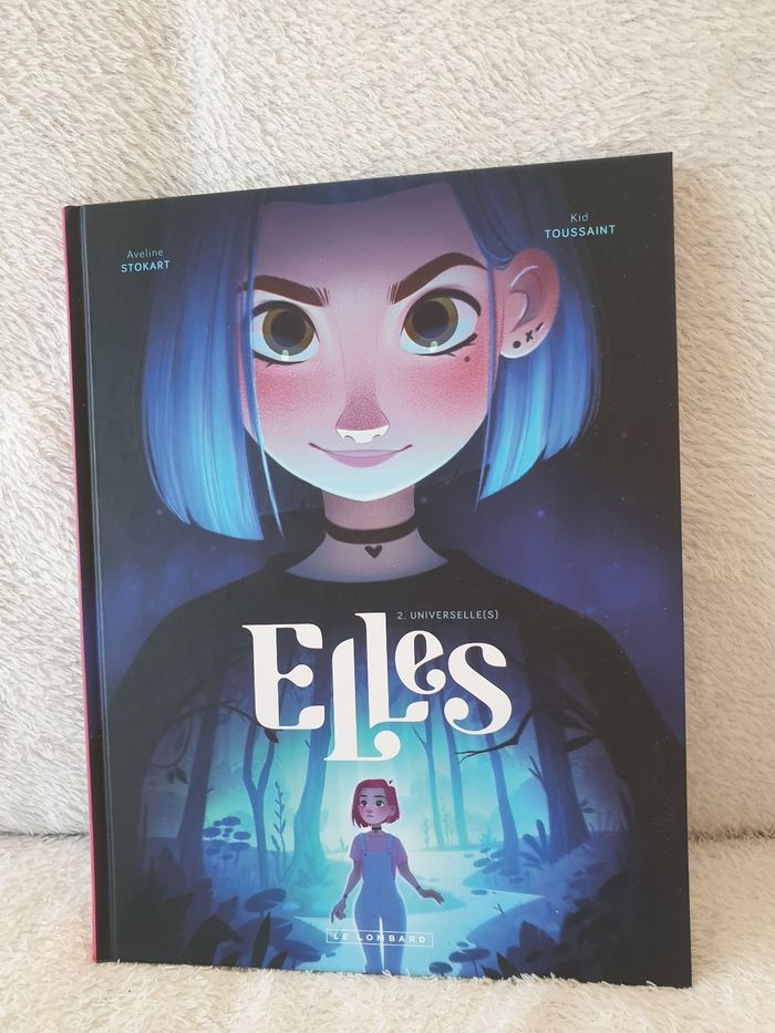 Livre Elles tome 2 neuf