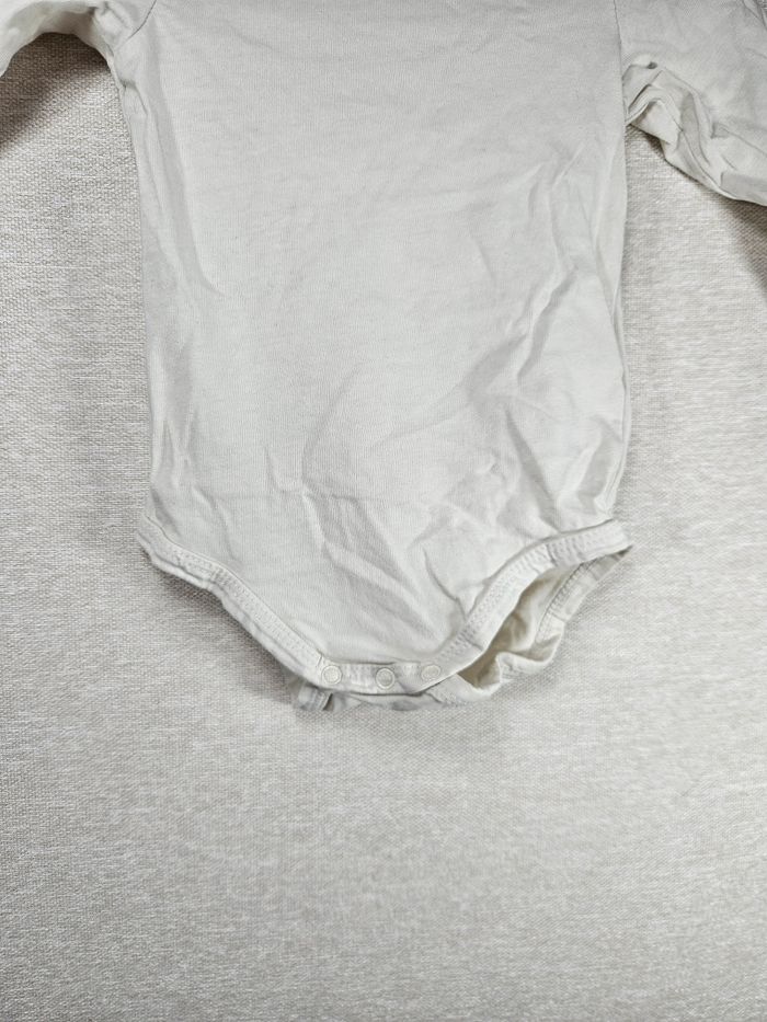 Bodie manche longue tape à l'œil 9 mois - photo numéro 2