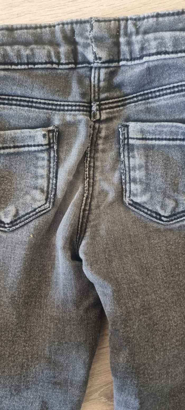 Jean noir - photo numéro 5