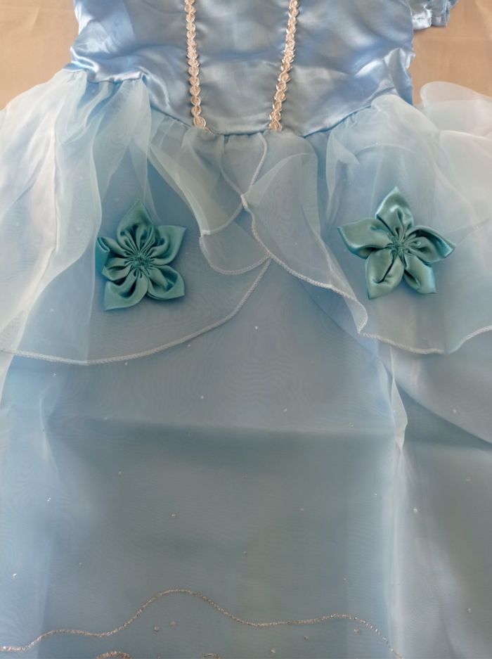 Déguisement princesse bleu étoile 5-6ans - photo numéro 3