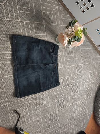Jupe en jean KIABI taille 40 très bon état