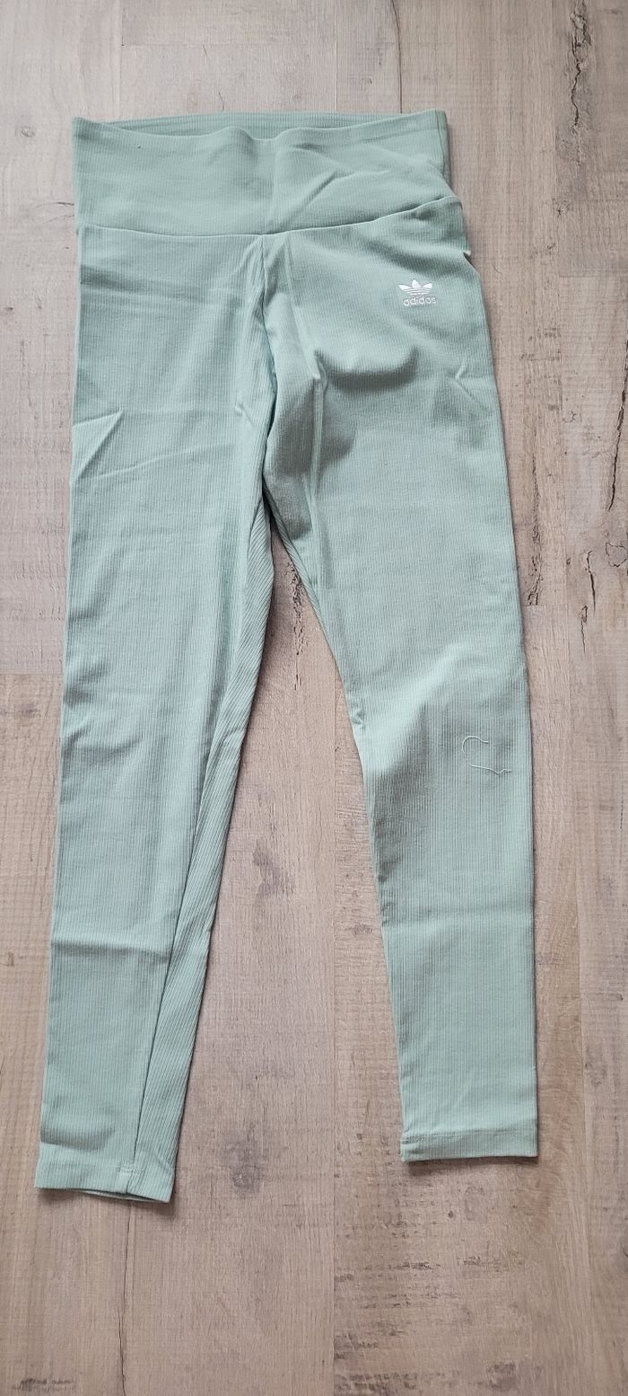 Leggings sport Adidas T S neuf - photo numéro 3