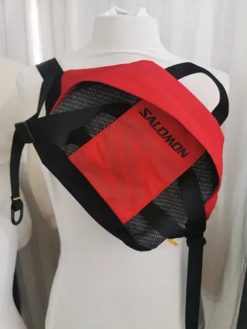Sac banane sacoche Salomon noir et rouge
