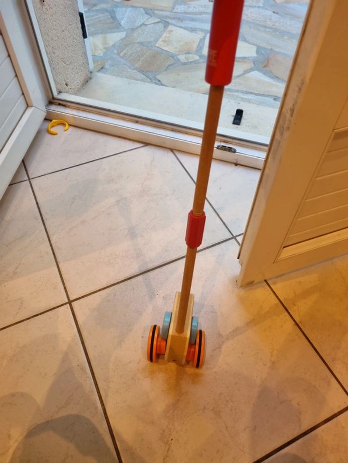 Jouet à tirer/pousser musical Hape - photo numéro 2