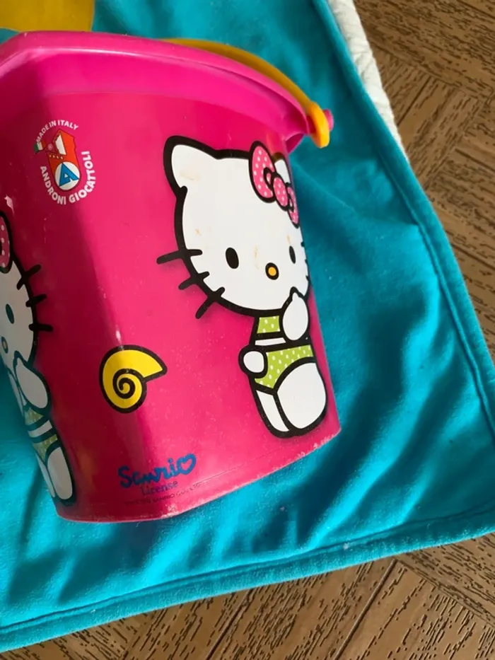 hello kitty seau de plage forme coeur - photo numéro 5