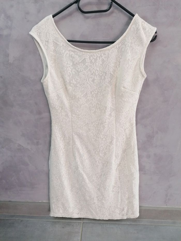 Robe écrue taille M Jennyfer