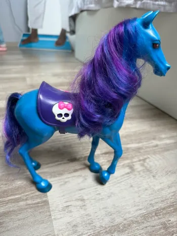 Cheval monster high