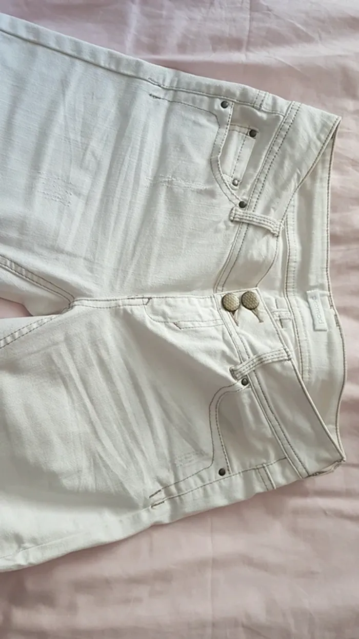 Jean blanc couture marron - photo numéro 2