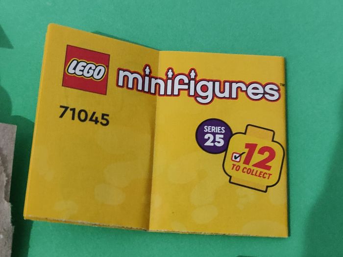 Minifig Lego Toiletteuse & chien - Parfait État - avec boîte Série 25 - Lego Original - photo numéro 6
