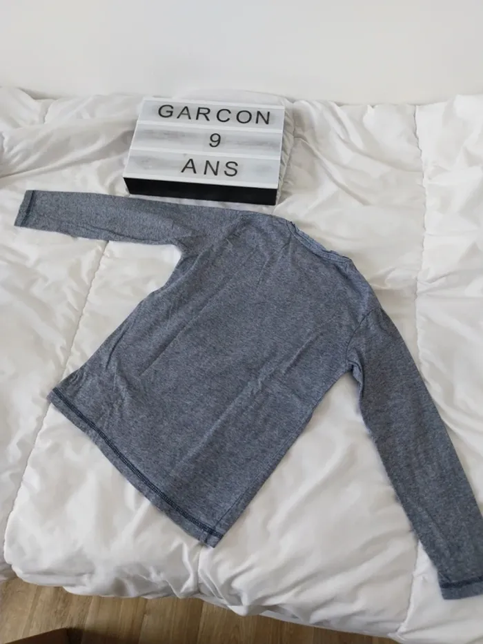 Tee-shirt manche longue garçon 9 ans Basic original - photo numéro 2