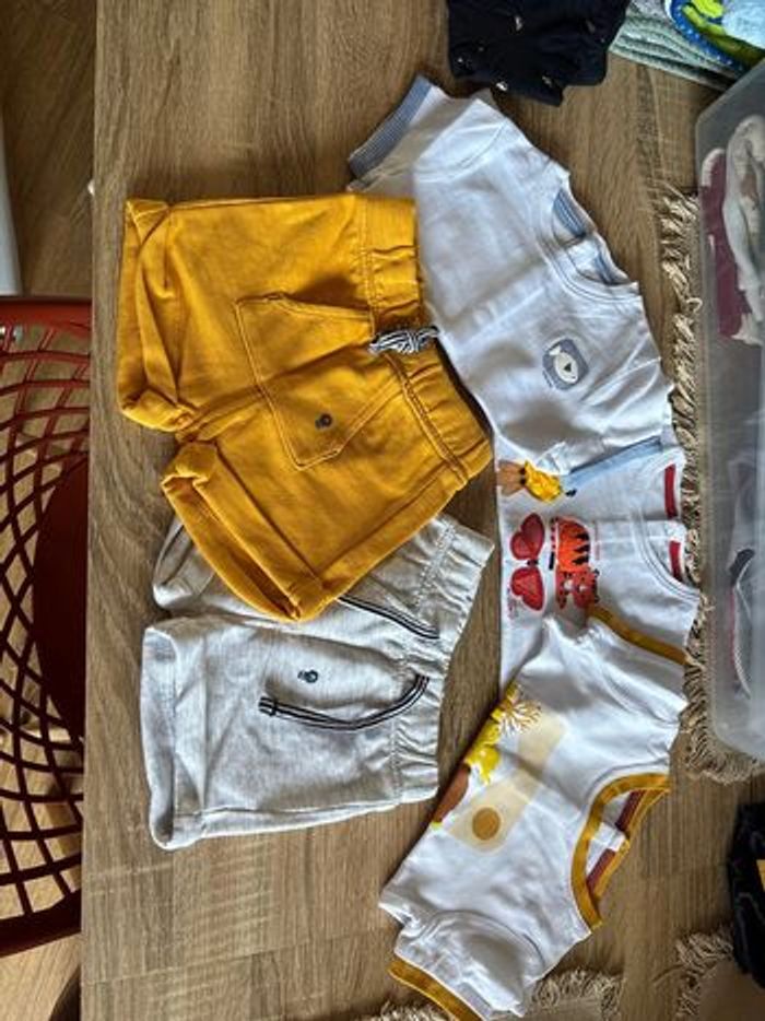 Lot vêtements Obaïbi 6 mois