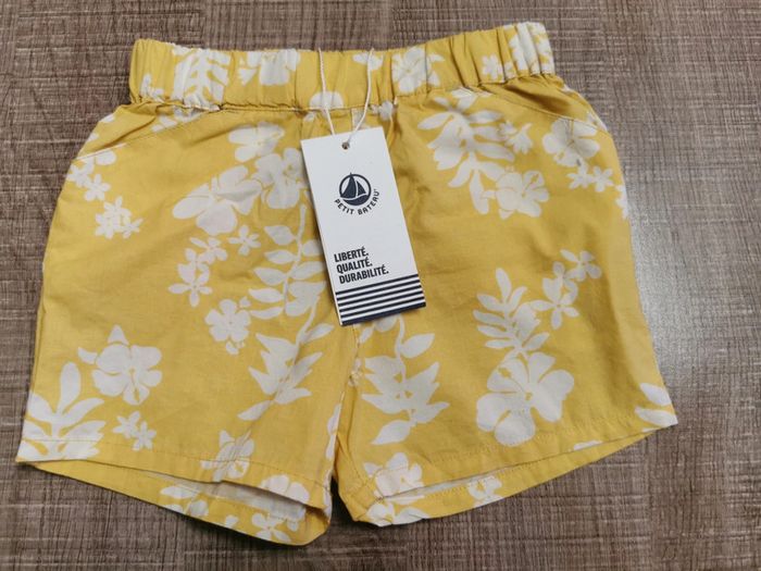 Short Petit Bateau - photo numéro 3