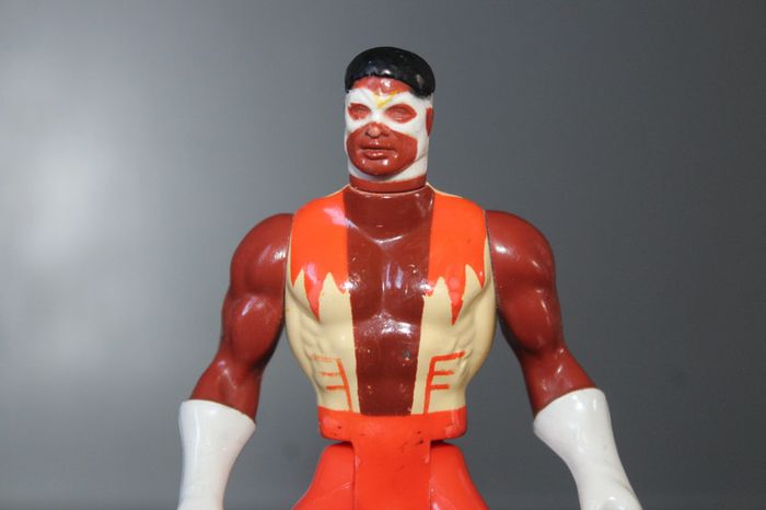 Figurine Faucon - Marvel 1984 - photo numéro 2
