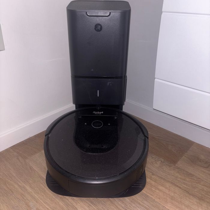 Robot aspirateur laveur