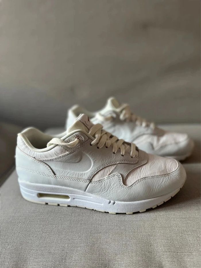 🤩 Nike air max 1 wnms neuves 42 - photo numéro 2