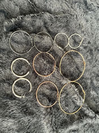 Lot de boucles d’oreilles