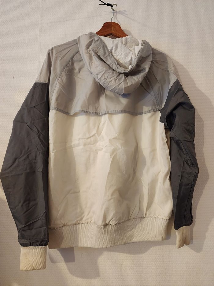 Veste grise Nike - photo numéro 2