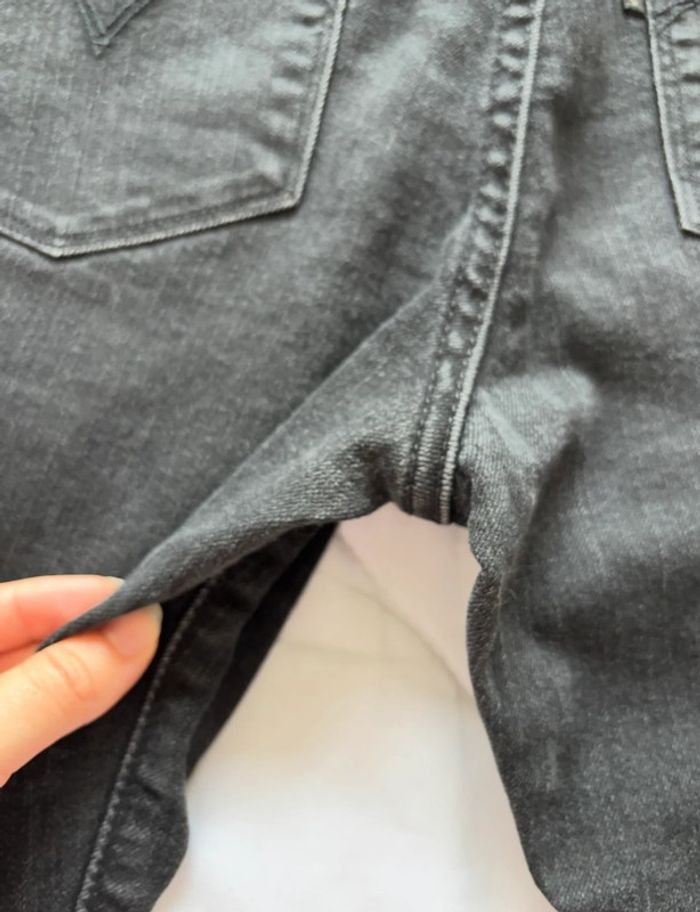 Jean Levi’s slight curve mid rise taille basse gris anthracite noir droit straight taille M/38 - photo numéro 14