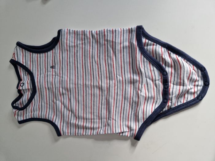 lot de 3 bodies débardeurs obaibi 24 mois - photo numéro 4