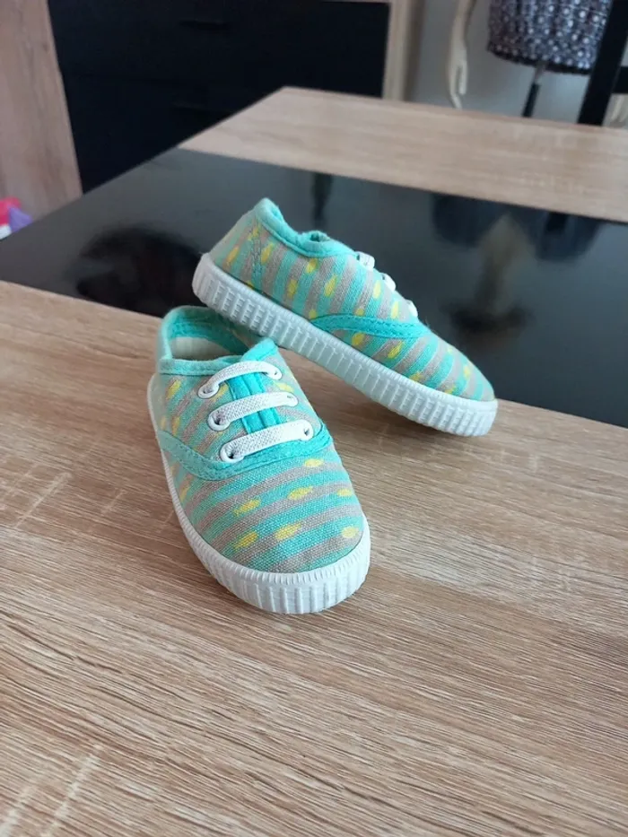 Chaussures fille 21 - photo numéro 2