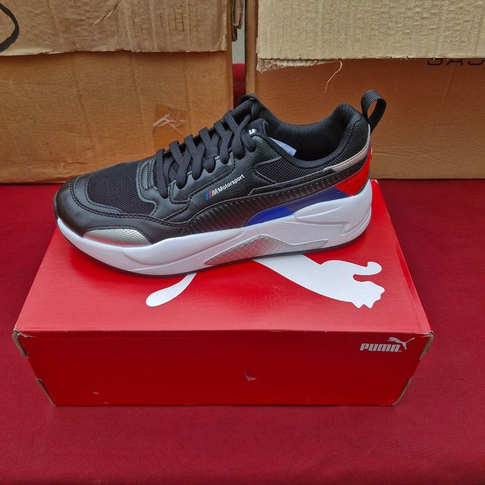 Puma noir BMW édition limitée pointure 41 - photo numéro 3