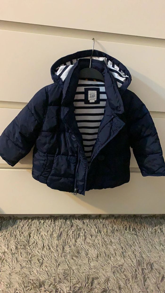 Très belle doudoune fille (taille 18/24 mois) - photo numéro 2