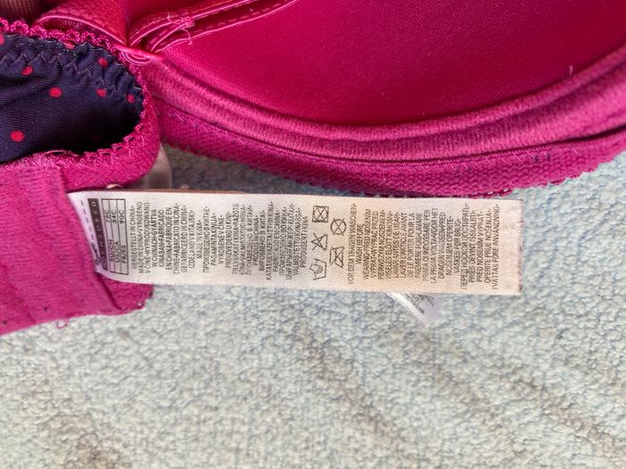 Soutien gorge rose/violet Censored 90 C - photo numéro 6