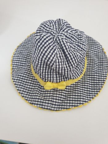 Chapeau 41 cm 3-6 mois