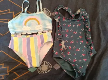 Maillots de bains 36 mois