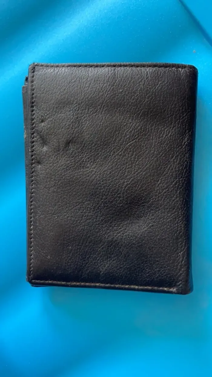 Portefeuille - photo numéro 2