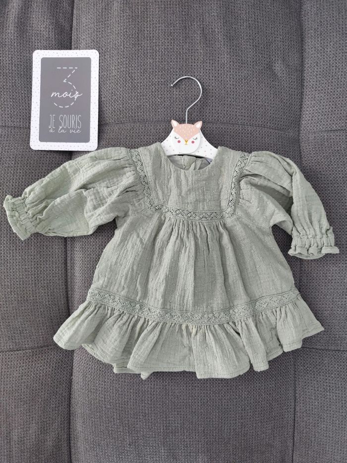 Robe bébé