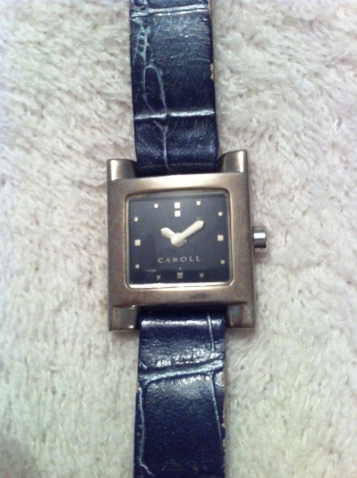 Faby27800 Montre femme Caroll bleu foncé - photo numéro 2