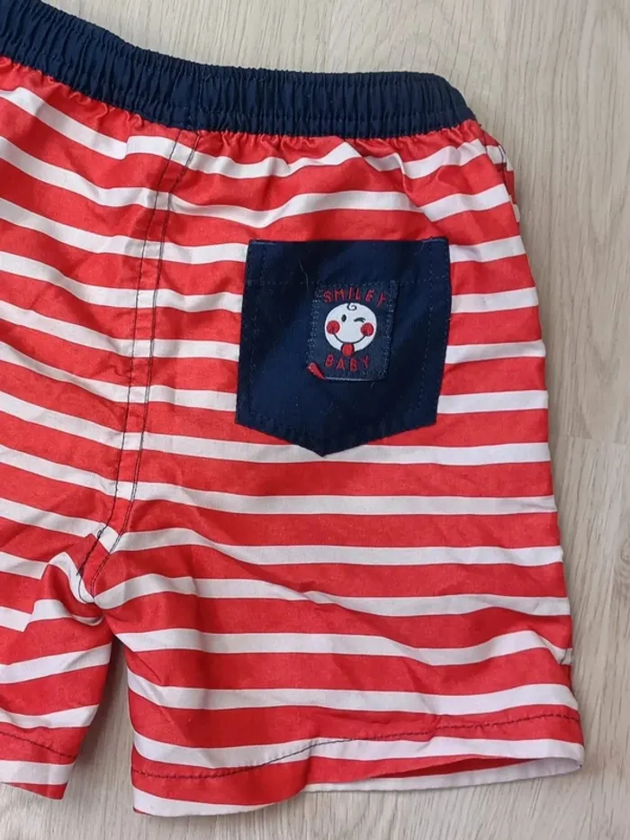 lot 2 shorts de bain + 1 pyjama garçon 18 mois - photo numéro 4