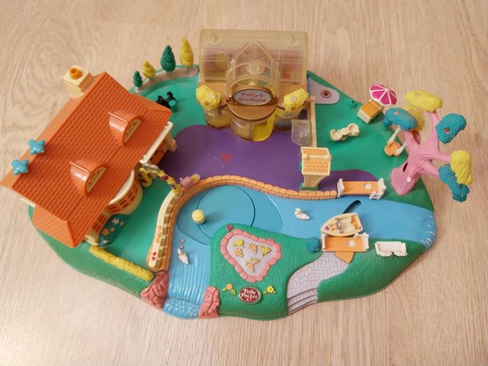 Polly Pocket Bluebird Magical Movin'Pollyville - photo numéro 3