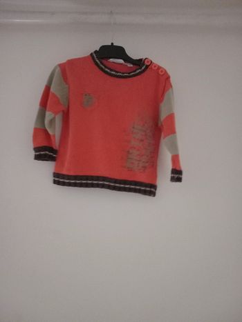 Pull taille 18mois