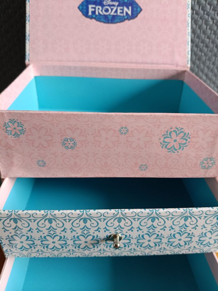 Coffret à tiroirs Disney Frozen Reine des Neiges ❄️ - photo numéro 3
