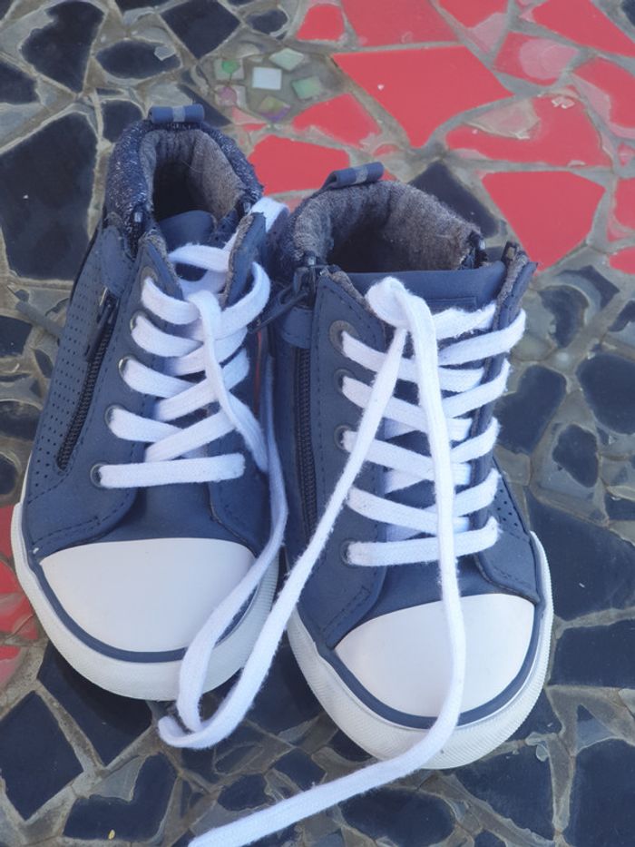 1 paire chaussure bleu haute avec zip de chaque coté taille 23 - photo numéro 3