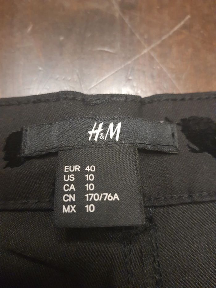 Pantalon noir coupe jeans H&M eur 40 - photo numéro 14