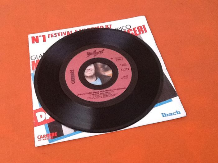 (avec dédicaces) Vinyle 45 tours Gianni Morandi, Umberto Tozzi, Enrico Ruggeri Dare di piu - photo numéro 5