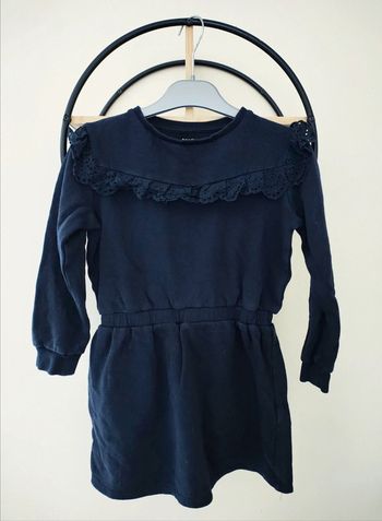 8 ans robe avec dentelle Kiabi